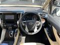 2018 Toyota Alphard Hybrid