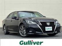 2016 Toyota Crown Hybrid