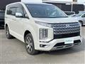 2019 Mitsubishi Delica D5