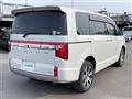 2019 Mitsubishi Delica D5