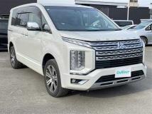 2019 Mitsubishi Delica D5