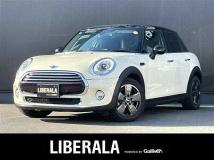 2018 BMW MINI