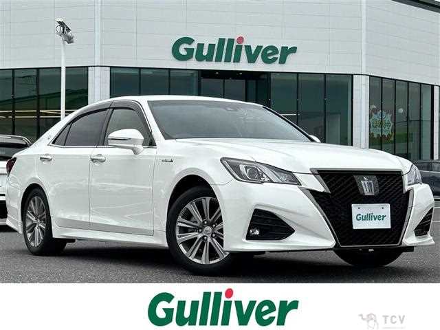 2017 Toyota Crown Hybrid
