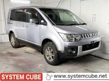 2012 Mitsubishi Delica D5