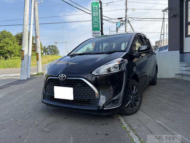 2022 Toyota Sienta