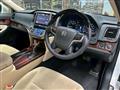 2014 Toyota Crown