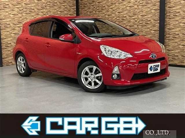 2012 Toyota AQUA