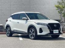 2022 Nissan KIX