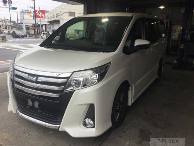 2015 Toyota Noah