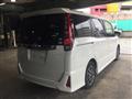 2015 Toyota Noah