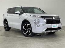 2022 Mitsubishi OUTLANDER PHEV