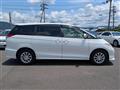 2007 Toyota Estima