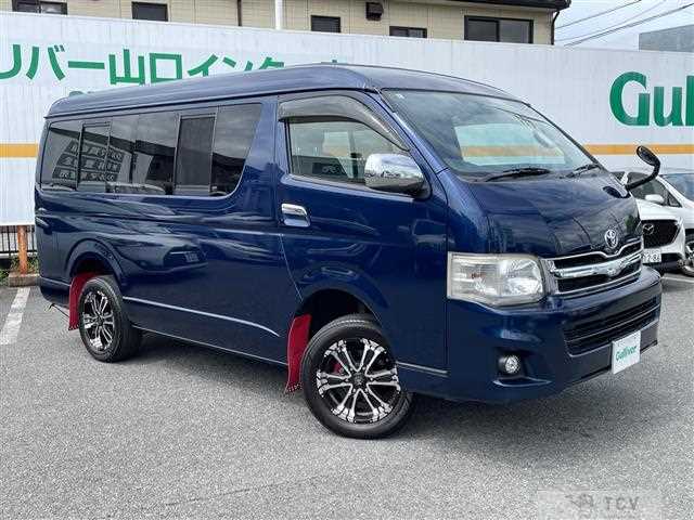 2011 Toyota Hiace