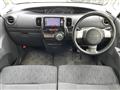 2011 Daihatsu Tanto