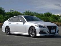 2020 Toyota Crown Hybrid