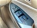 2010 Toyota Crown Hybrid