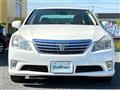 2010 Toyota Crown Hybrid