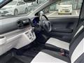 2017 Daihatsu Mira Es