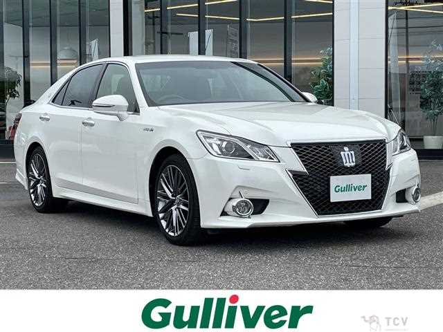 2014 Toyota Crown Hybrid