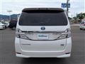 2014 Toyota Vellfire