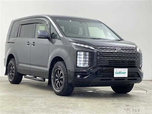 2021 Mitsubishi Delica D5