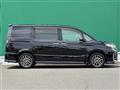 2016 Toyota Voxy