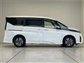 2025 Nissan Serena