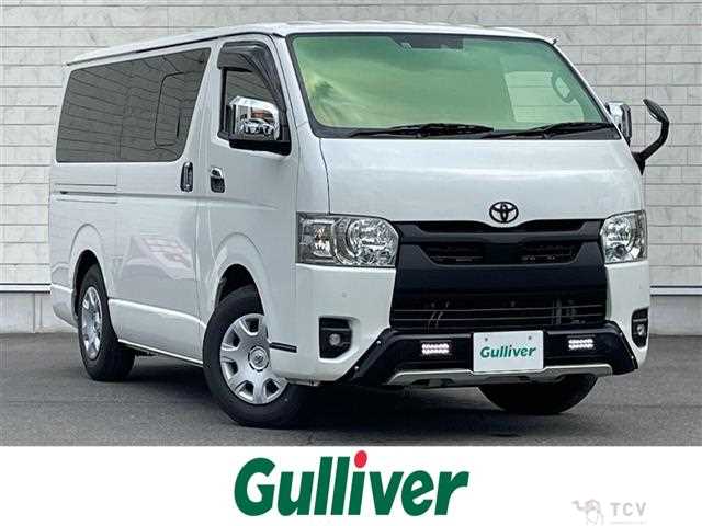 2022 Toyota Hiace Van