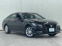 2018 Toyota Crown Hybrid