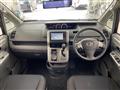 2009 Toyota Voxy