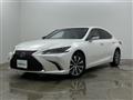 2019 Lexus ES
