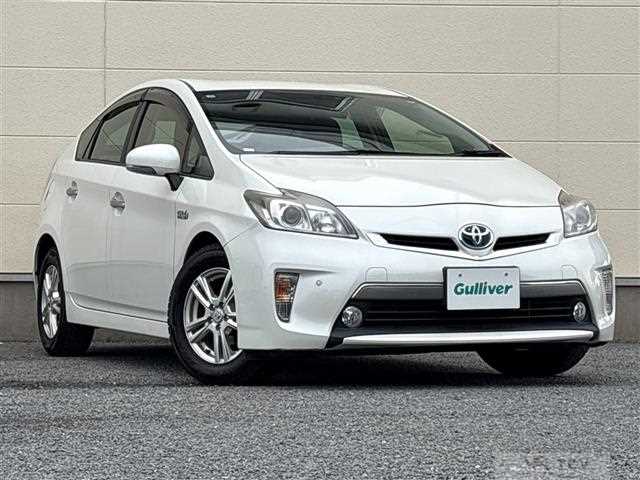 2013 Toyota Prius PHV