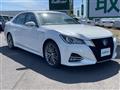 2017 Toyota Crown Hybrid