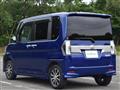 2017 Daihatsu Tanto