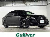 2014 Toyota Crown Hybrid
