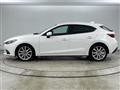 2015 Mazda Axela Sport