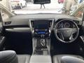 2016 Toyota Vellfire