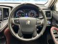 2014 Toyota Crown Hybrid