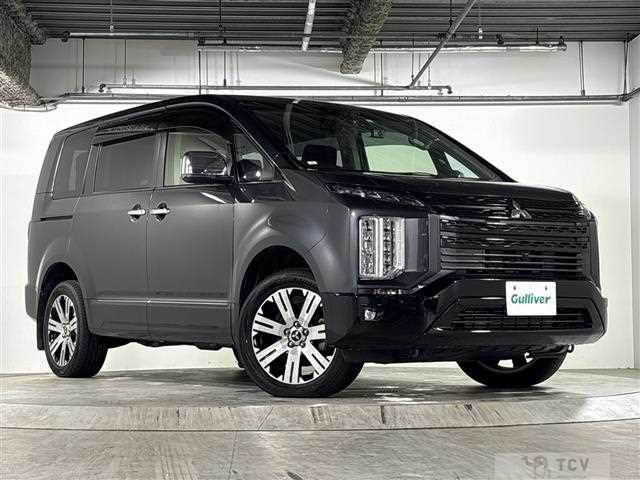 2023 Mitsubishi Delica D5