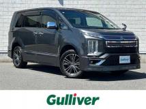 2019 Mitsubishi Delica D5