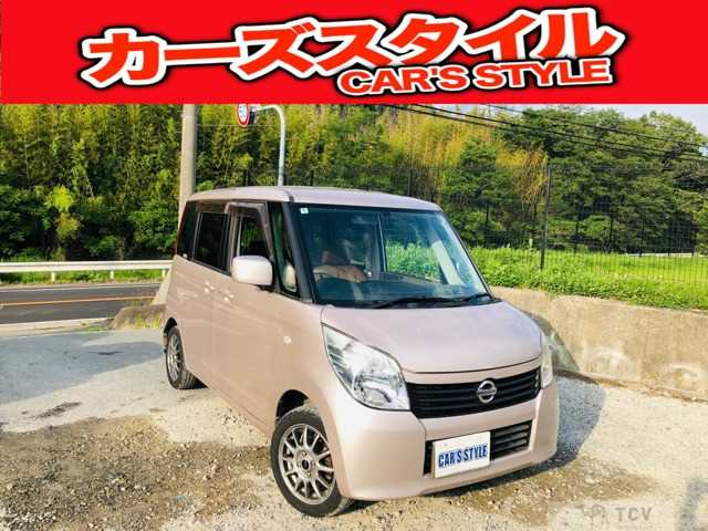 2010 Nissan ROOX