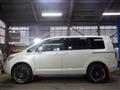 2011 Mitsubishi Delica D5