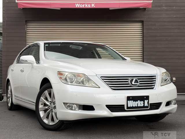 2011 Lexus LS