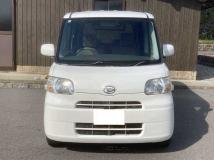 2012 Daihatsu Tanto
