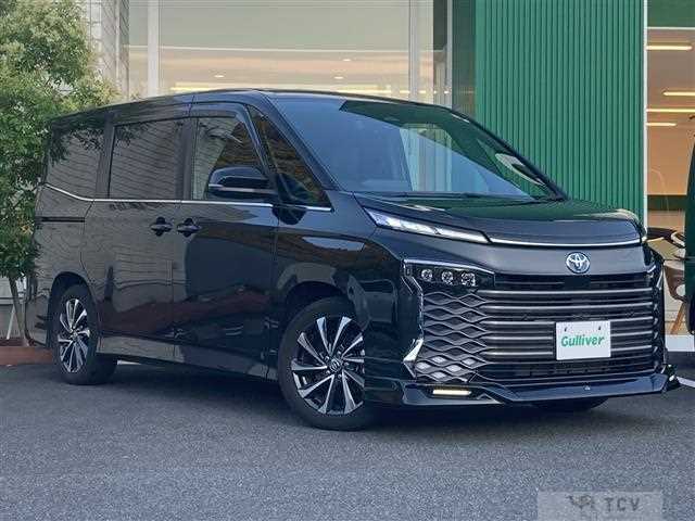 2023 Toyota Voxy
