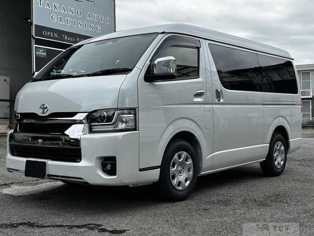 2026 Toyota Hiace Wagon