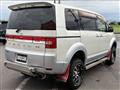 2009 Mitsubishi Delica D5