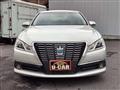 2014 Toyota Crown