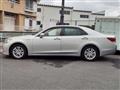 2014 Toyota Crown