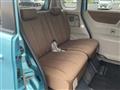 2011 Nissan ROOX